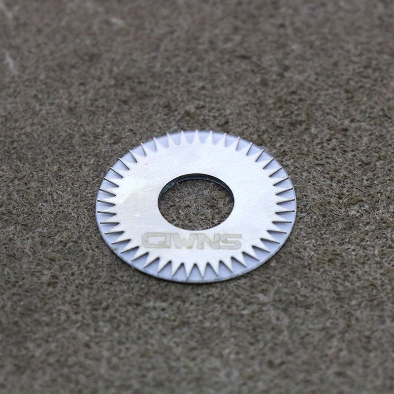 アブガルシア REVO LTX BF8 用ベイトキャストリー - Abu Garcia Reel Revo のレビューと価格